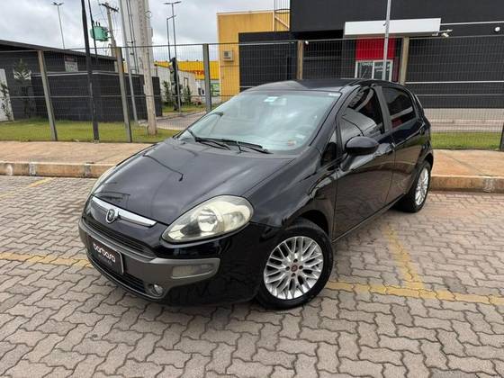 FIAT PUNTO 1.6 ESSENCE 16V FLEX 4P MANUAL